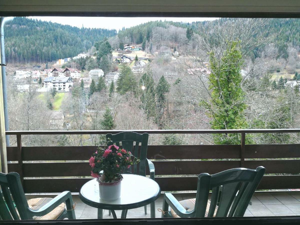 Bergblick Ferienwohnung Schwarzwald Bad Wildbad Zewnętrze zdjęcie